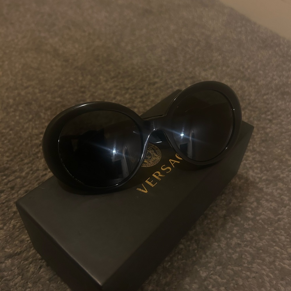 Versace Glossy Black Sunglasses